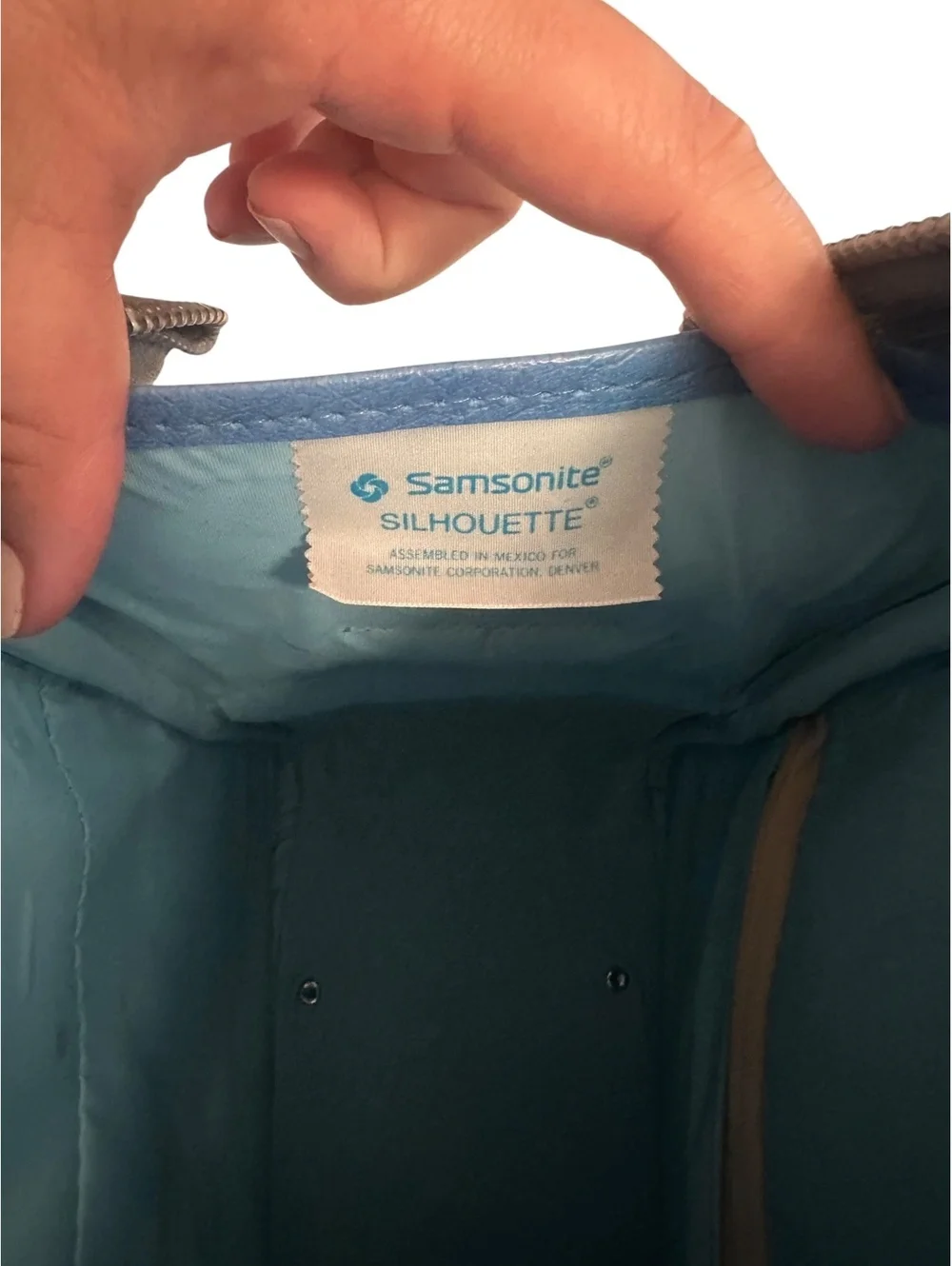 Samsonite vintage silhouette